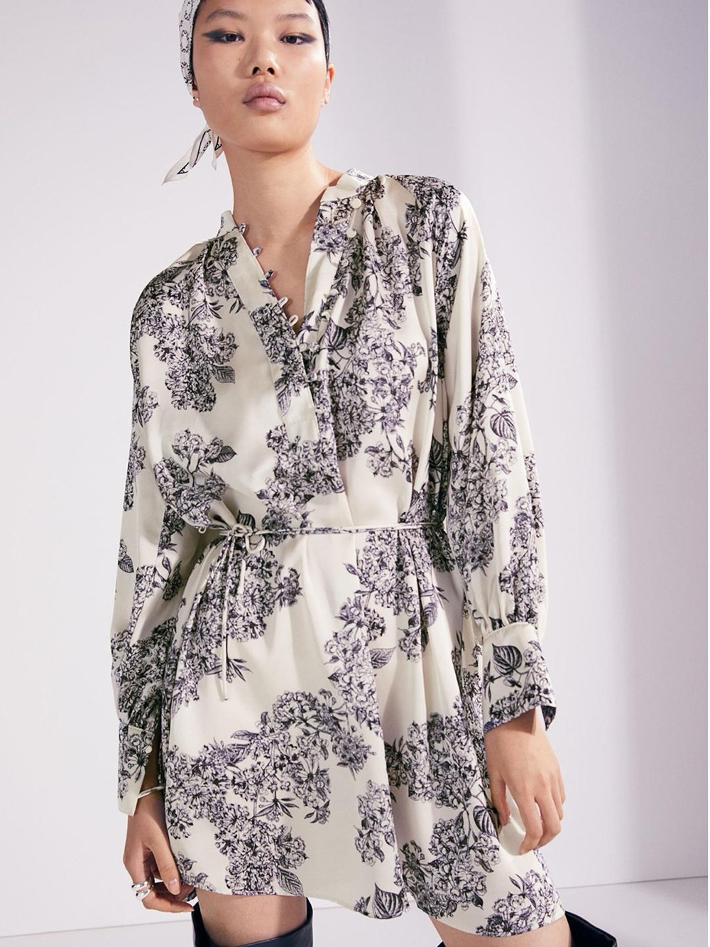 Satin Toile Floral Print Long Sleeve Mini Dress with Belt NWT medium